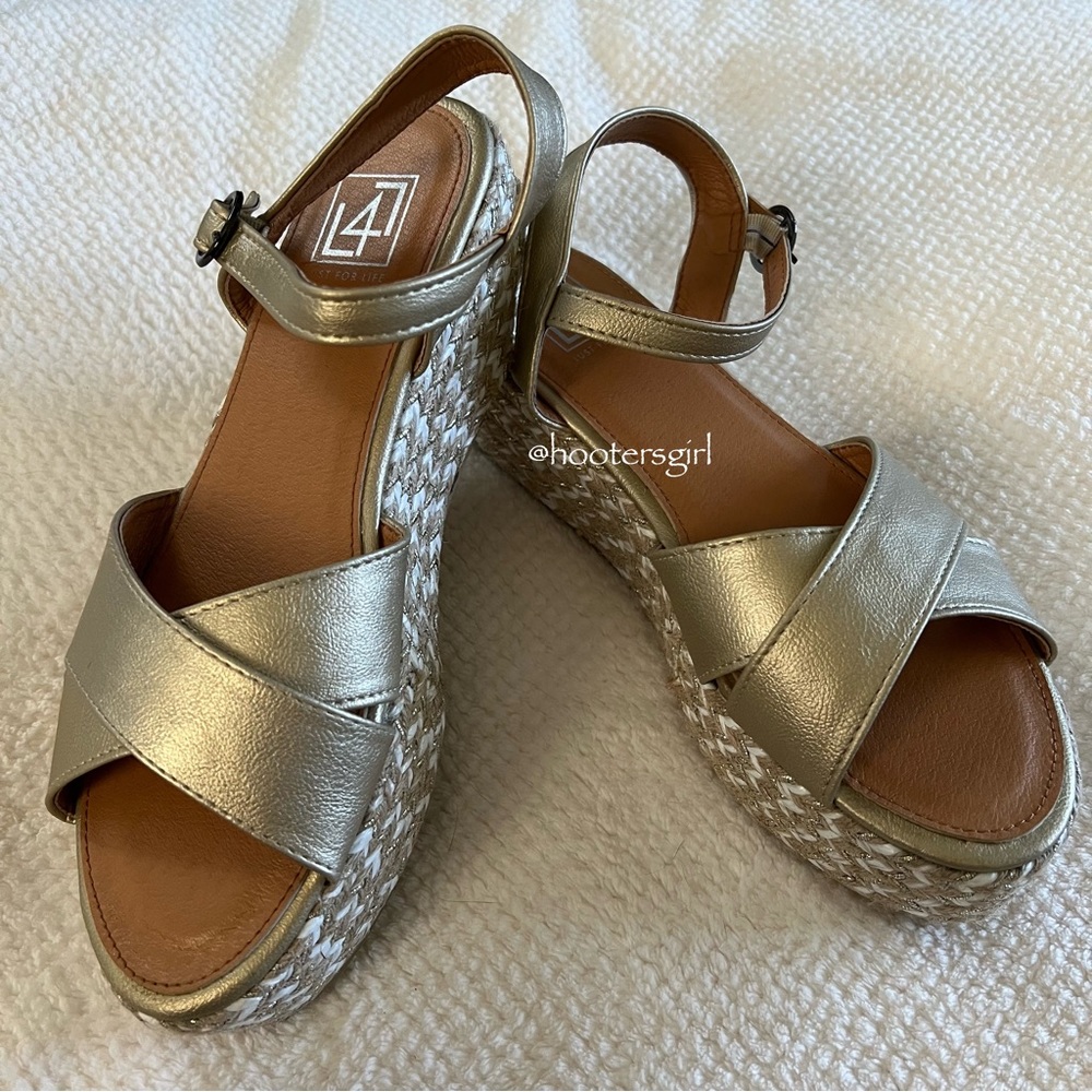 🏆LFL by Lust for Life Metallic Gold Wedges🏆